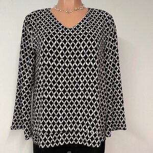 Chicos Womens Tunic Top Black White Diamond Long Sleeve V Neck Layered Blouse